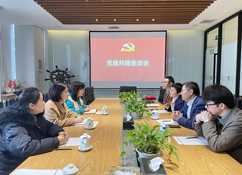 座谈会-1.jpg