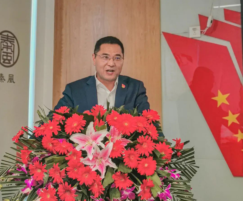 徐江帆.jpg